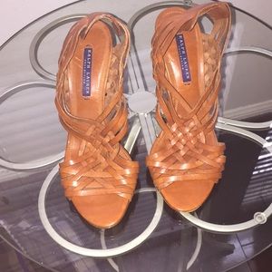 Cute for brunch or to wear with a cute sundress!